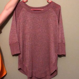 Maurice’s size medium lightweight sweater.
